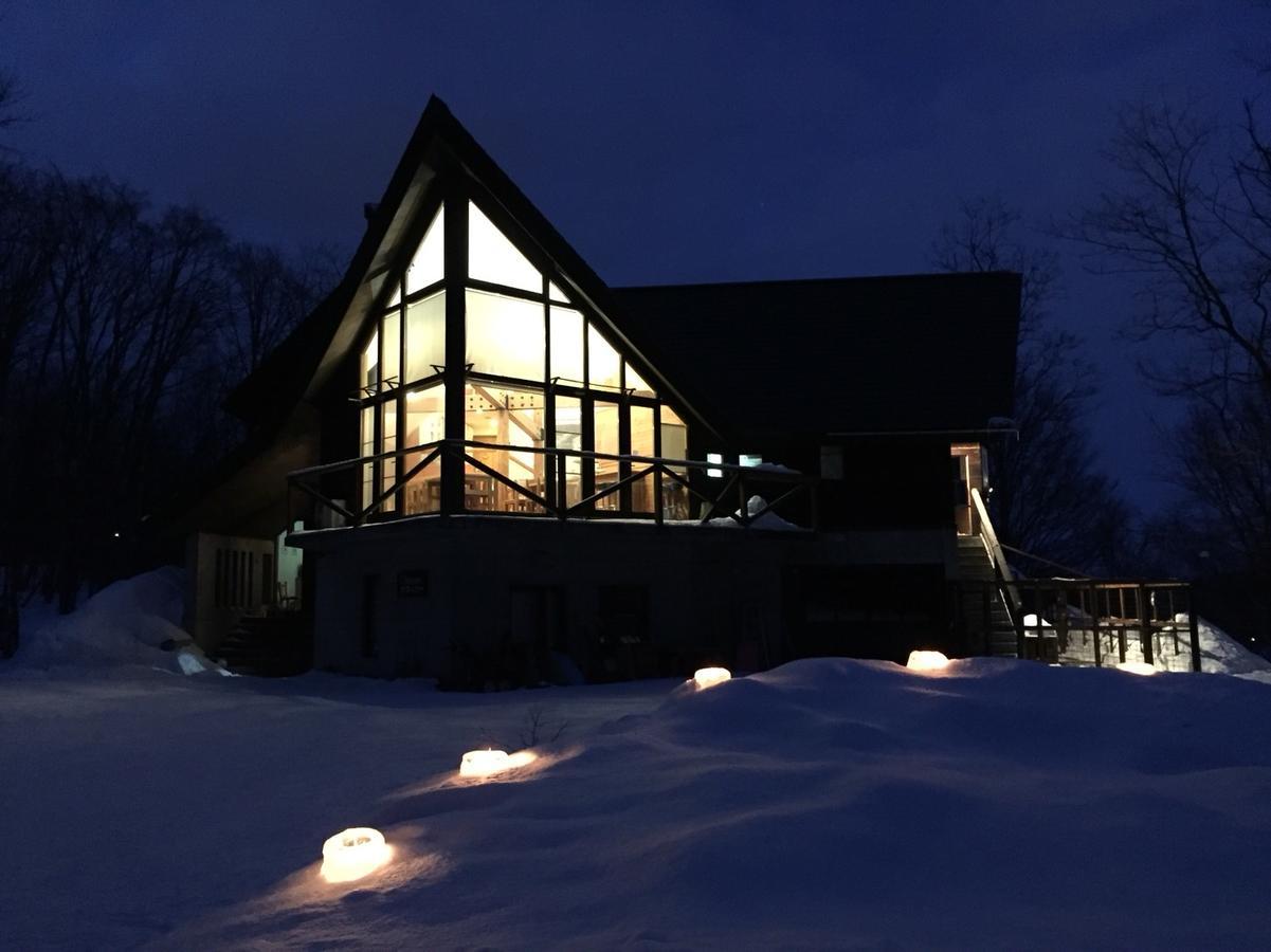 中富良野町 醋栗旅馆酒店 外观 照片